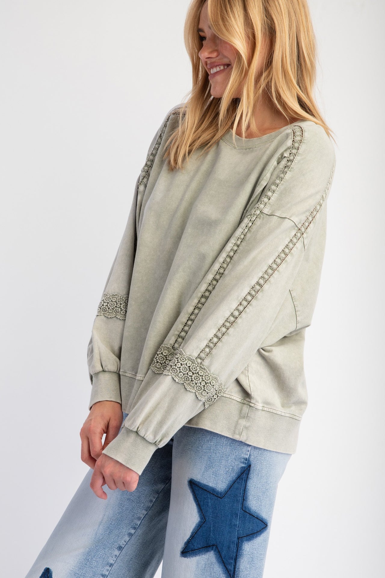 Whitney Pullover