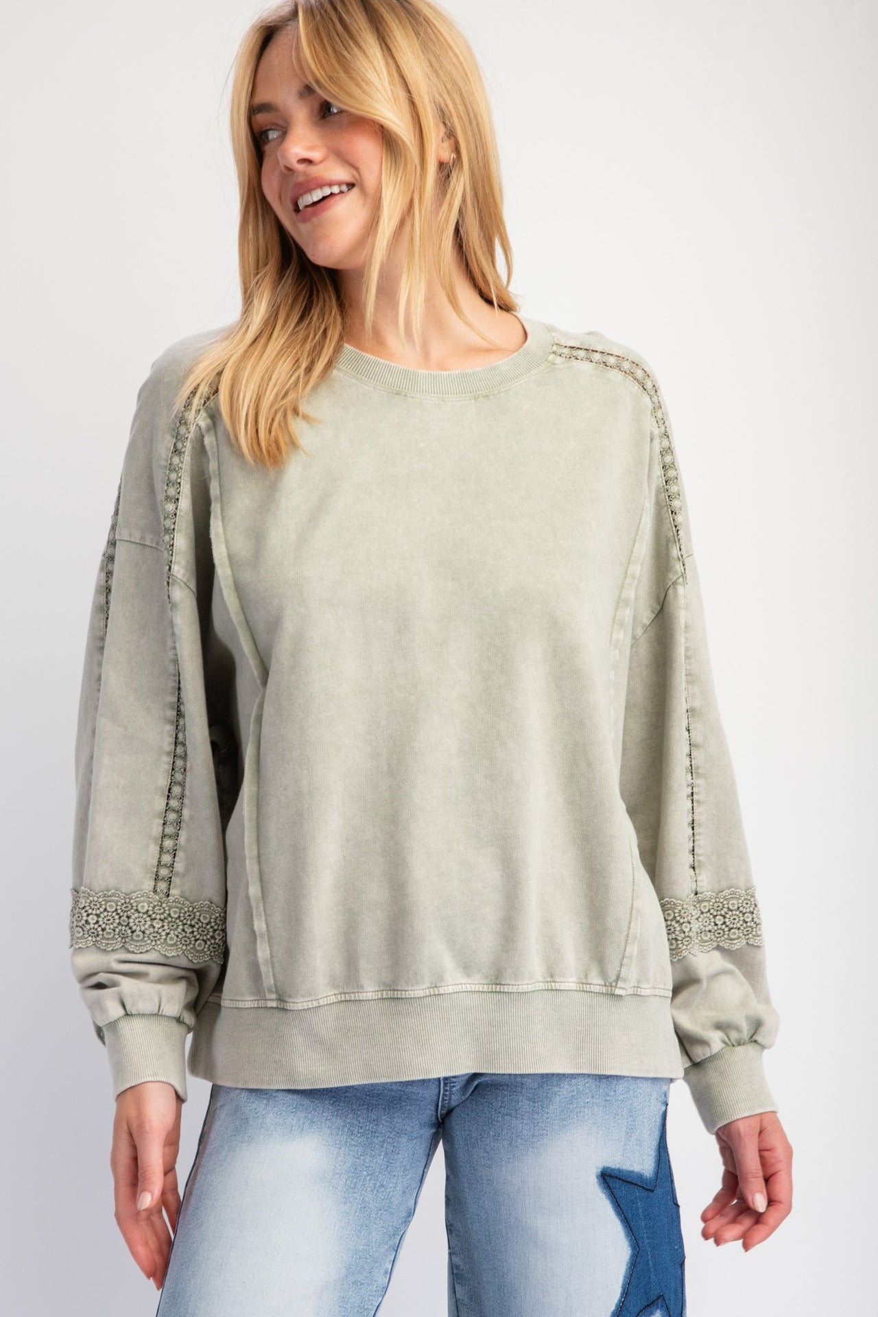 Whitney Pullover