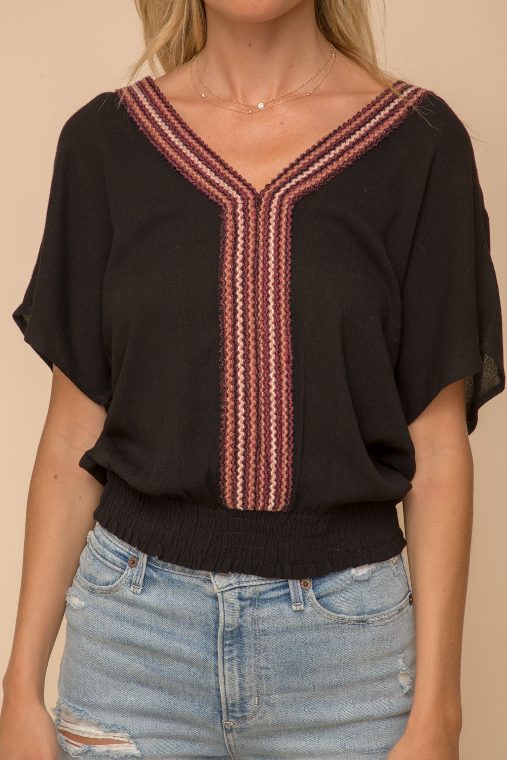 Hem & Thread Trimmed Short Sleeve Top